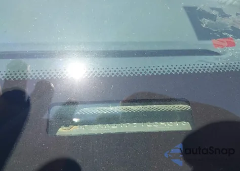 2000 Ford F-250 Lariat/Xl/Xlt from USA, damaged, VIN 1FTNX21F9YEB46184